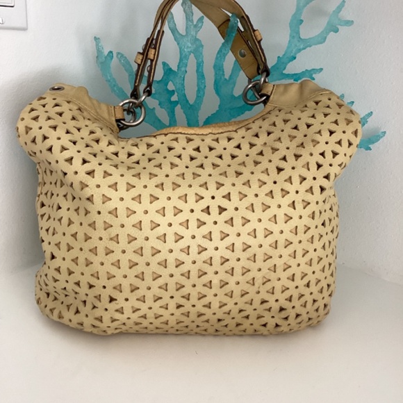 Fossil laser cut yellow leather handbag purse medium size - Picture 4 of 14